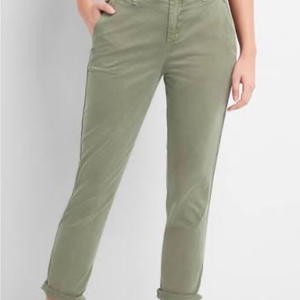 Gap girlfriend khakis